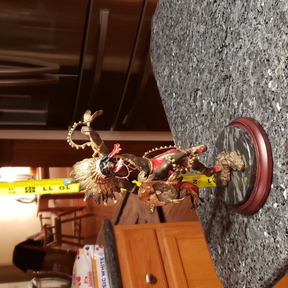 Indian  SPIRIT OF THE THUNDERBIRD NATIVE AMERICAN ART STATUE - Picture 10 of 14